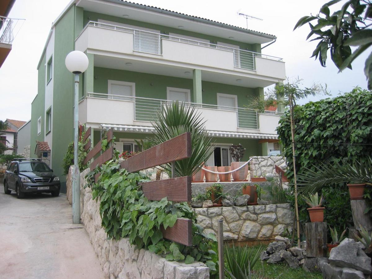 -Villa Sjor -Primosten-Apartmani- Has 2 Large Apartments And 2 Smaller Ones -Primosten Lokvice 6 Eksteriør bilde